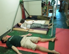 カフェヨガとベビーマッサージ