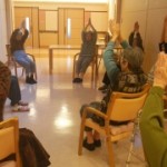 老人ホーム　シニアヨガ２